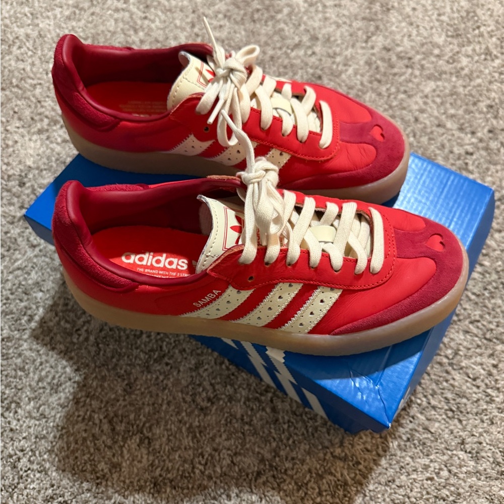 Adidas Valentine’s Day Sambae ❤️